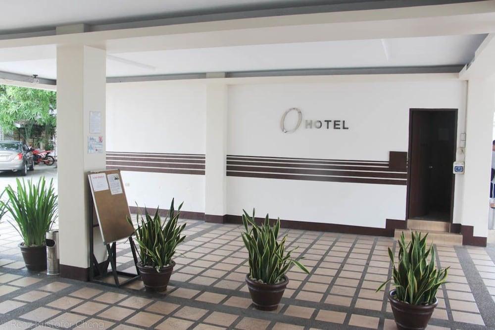 O Hotel Bacolod Luaran gambar