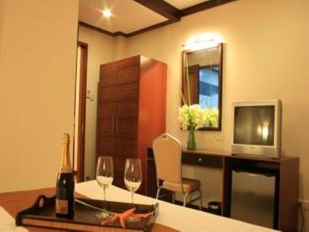 O Hotel Bacolod Bilik gambar