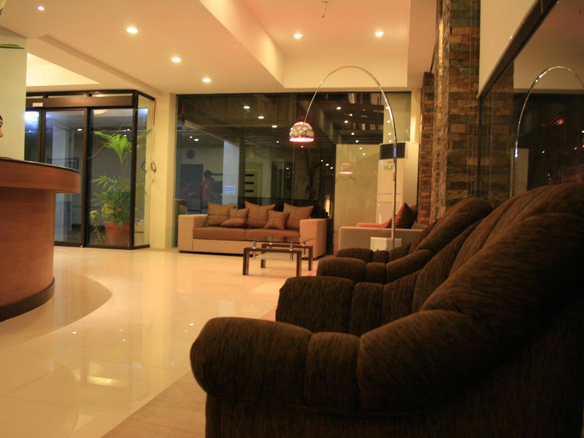 O Hotel Bacolod Luaran gambar